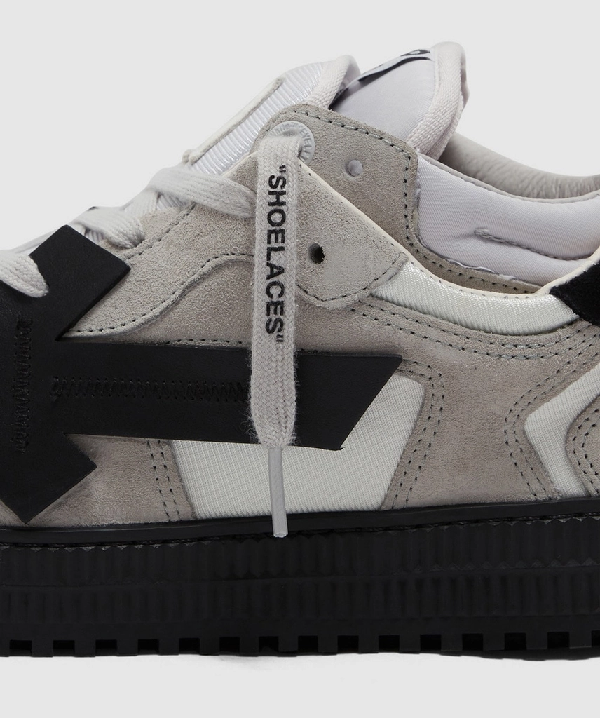 Off White Floating arrow sneaker